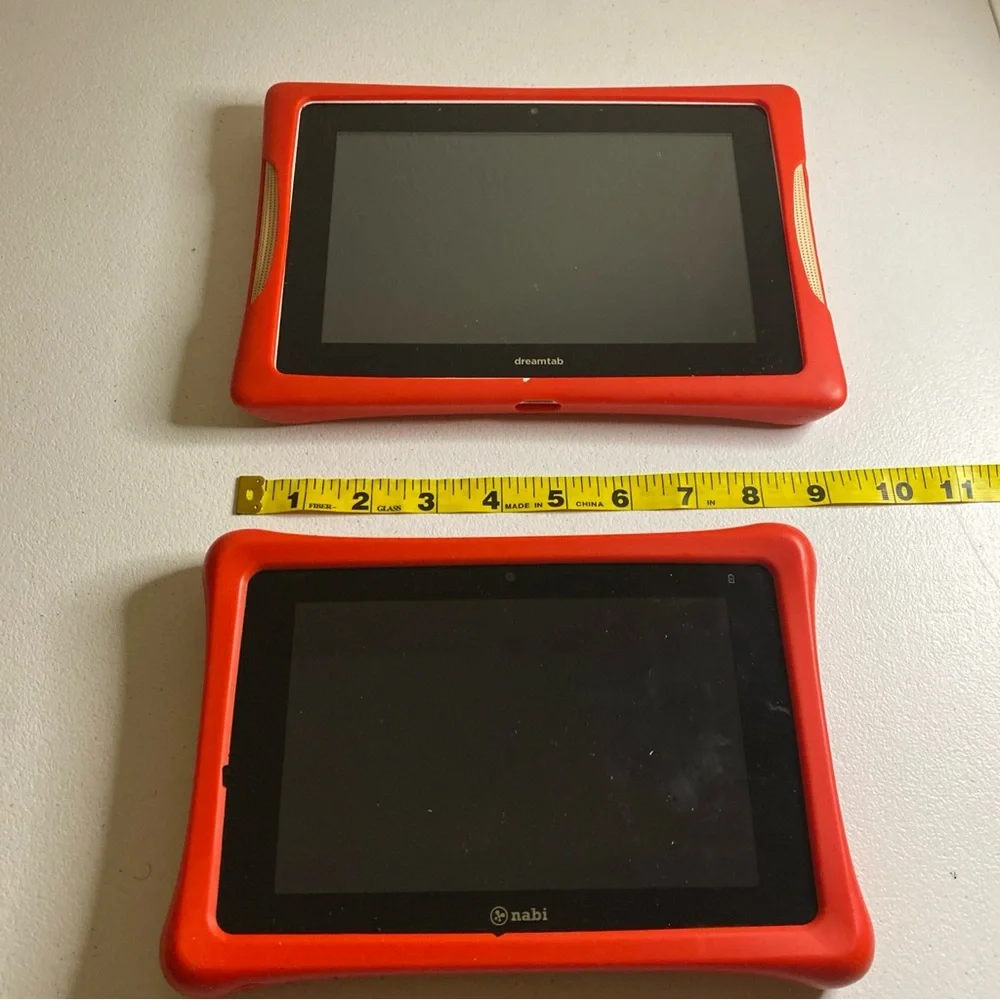 Lot of 2 No Working Nabi DreamTab HD8 Kids Tablet AS IS (D4). JL